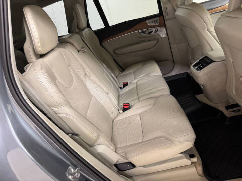 2016 Volvo XC90 T6 Inscription