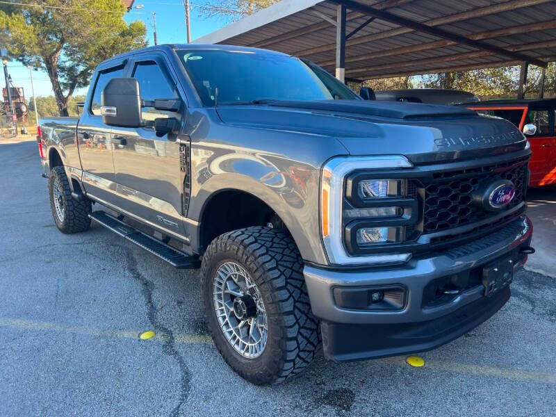 2023 Ford F-250 Super Duty XL's photo
