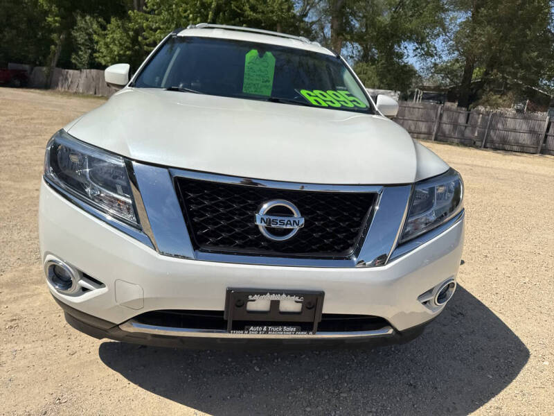 2015 Nissan Pathfinder SV