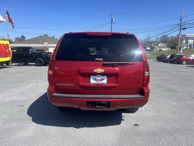 2014 Chevrolet Suburban LT