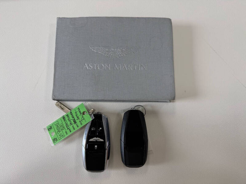 2021 Aston Martin Vantage