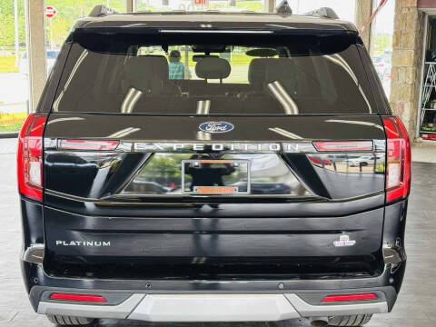 2025 Ford Expedition Platinum
