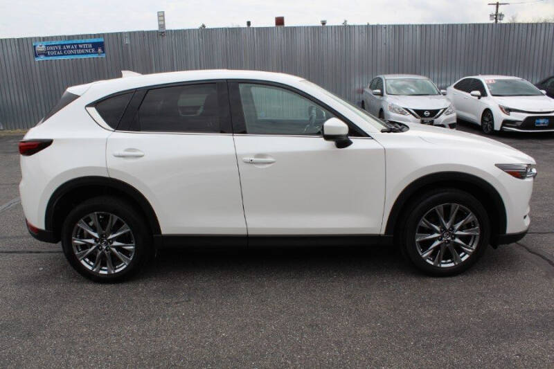 2019 Mazda CX-5 Signature