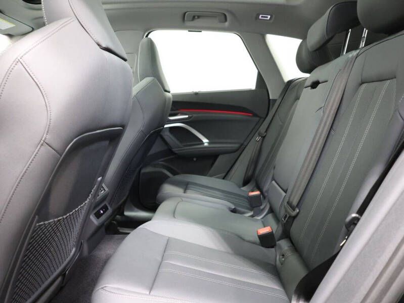 2026 Audi Q5 quattro Premium Plus TFSI