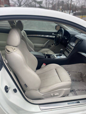 2015 Infiniti Q60 Coupe