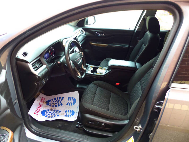 2021 GMC Acadia SLE