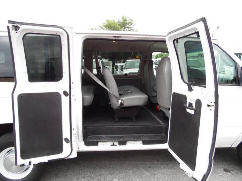 2006 Ford E-350
