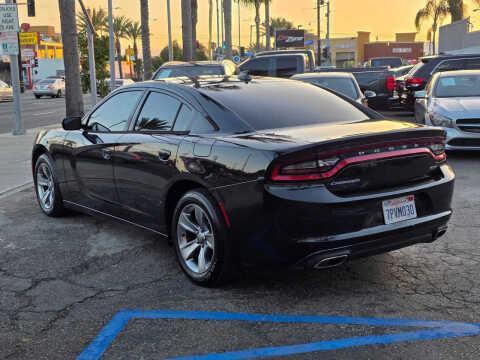 2016 Dodge Charger SXT