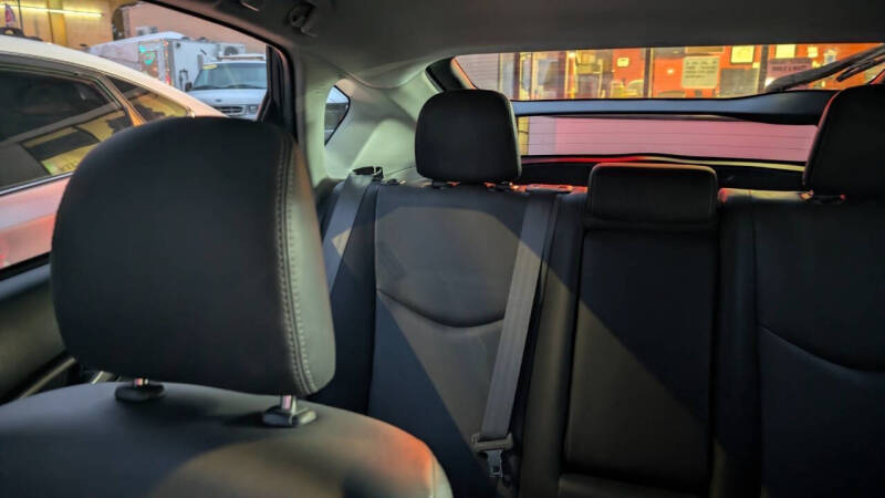 2015 Toyota Prius Four