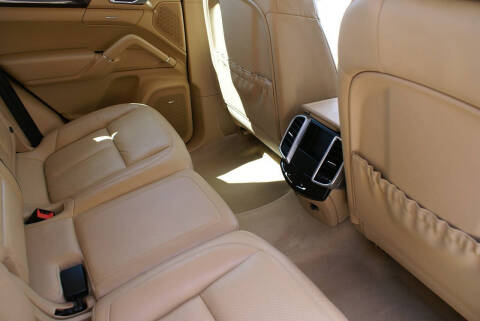 2012 Porsche Cayenne S