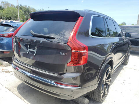 2024 Volvo XC90 B6 Ultimate Bright Theme 7P