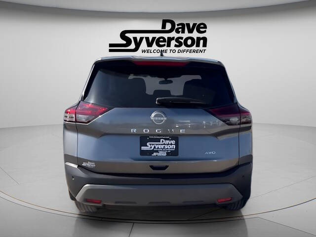 2022 Nissan Rogue S