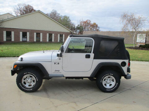 2004 Jeep Wrangler for sale at Lease Car Sales 2 in Warrensville Heights OH
