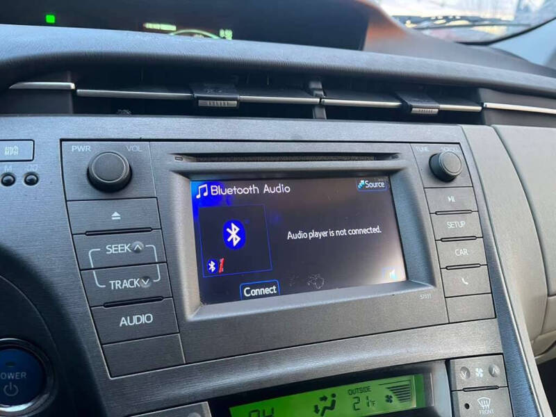 2013 Toyota Prius Three