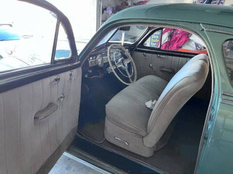 1948 Pontiac Streamliner