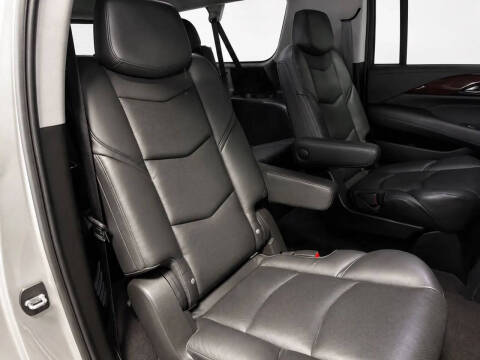 2020 Cadillac Escalade ESV Luxury
