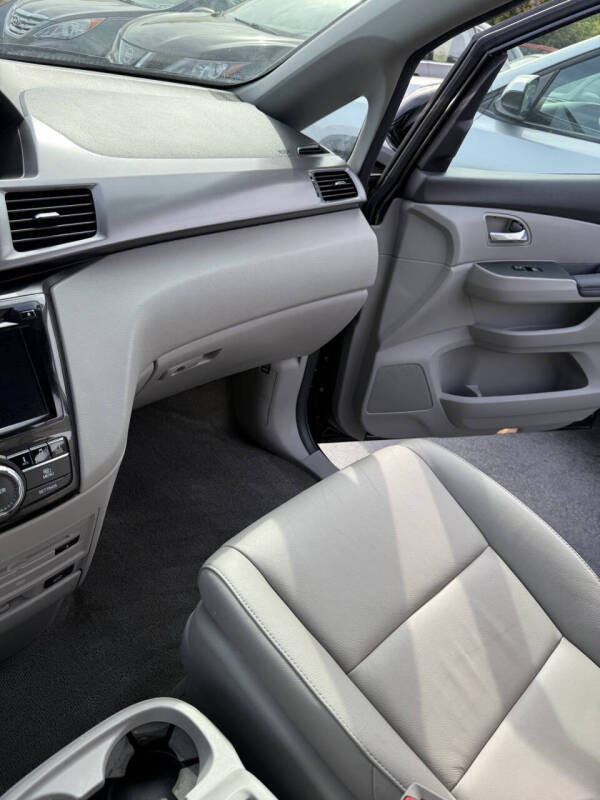 2015 Honda Odyssey Touring Elite