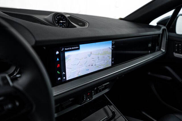 2025 Porsche Cayenne E-Hybrid