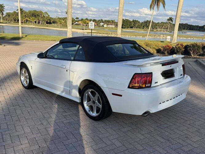 2001 Ford Mustang