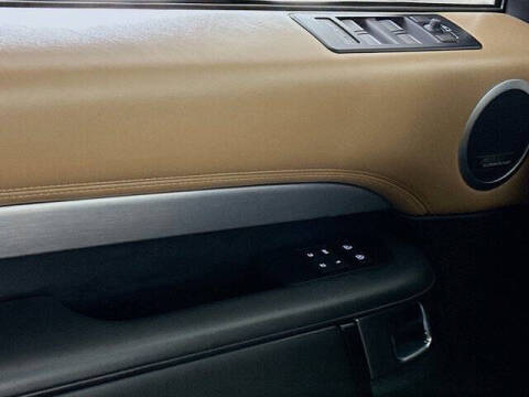 2023 Land Rover Discovery P360 HSE R-Dynamic