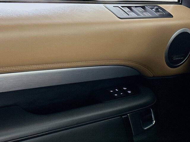 2023 Land Rover Discovery P360 HSE R-Dynamic