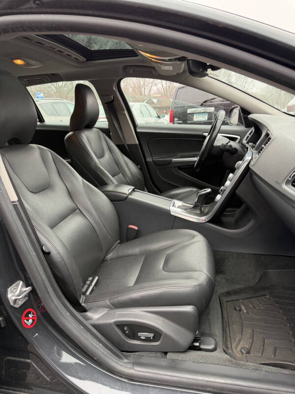 2015 Volvo V60 T5 Drive-E Premier