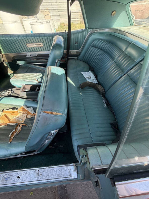 1968 Ford Thunderbird