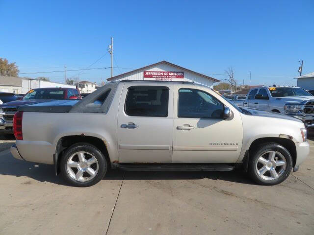 2008 Chevrolet Avalanche for sale at Jefferson St Motors in Waterloo IA