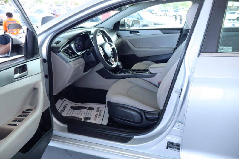 2019 Hyundai Sonata SE