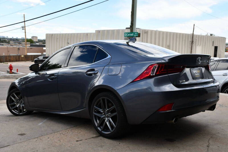 2016 Lexus IS 300