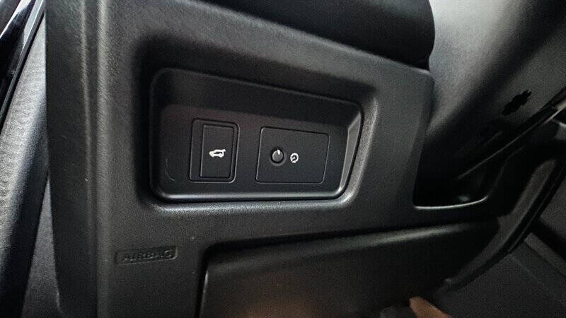 2019 Land Rover Discovery Sport HSE