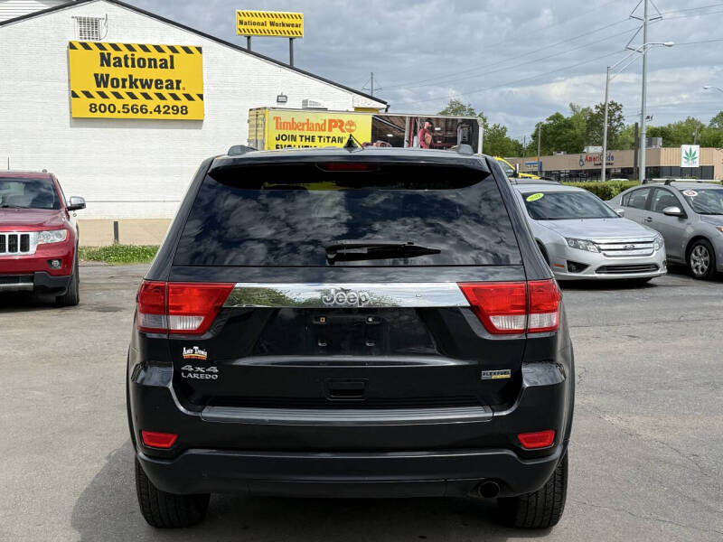 2011 Jeep Grand Cherokee Laredo