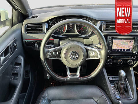 2017 Volkswagen Jetta 2.0T GLI