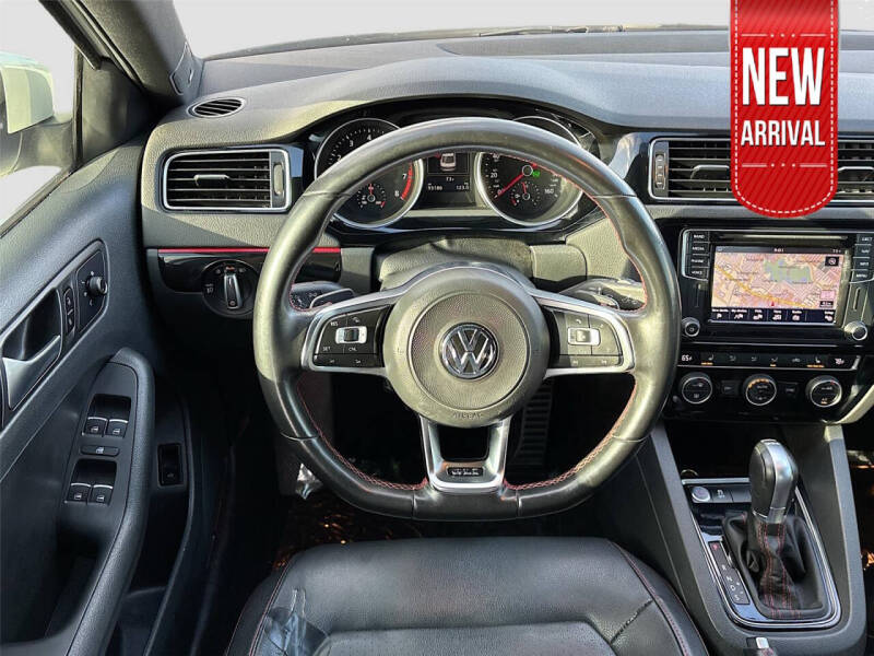 2017 Volkswagen Jetta 2.0T GLI