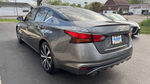 2020 Nissan Altima 2.5 SR