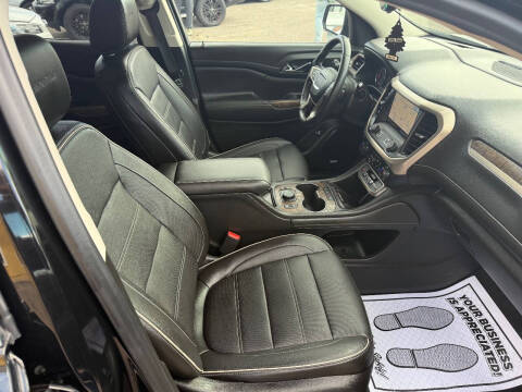 2020 GMC Acadia Denali