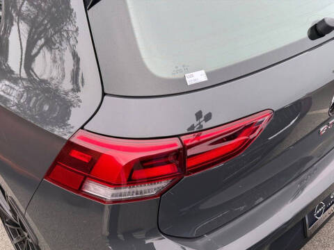 2023 Volkswagen Golf GTI 40th Anniversary Edition