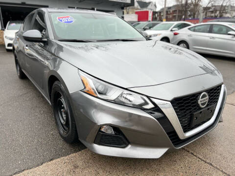 2020 Nissan Altima for sale at Parkway Auto Sales in Everett MA