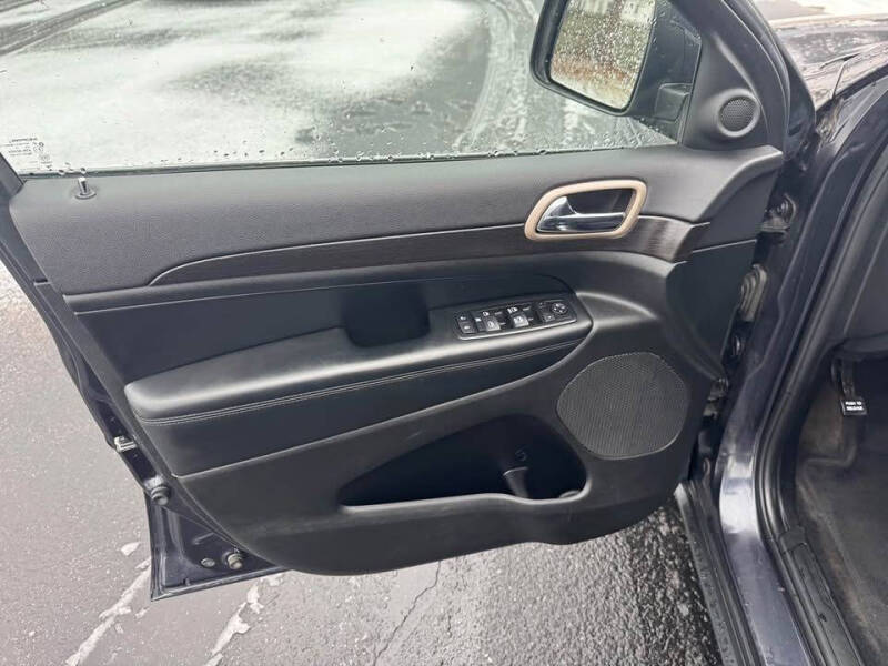 2015 Jeep Grand Cherokee Laredo