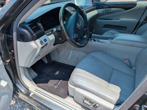 2011 Lexus LS 460