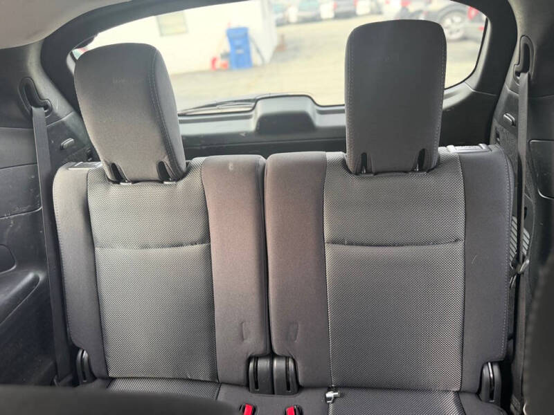 2019 Nissan Pathfinder S