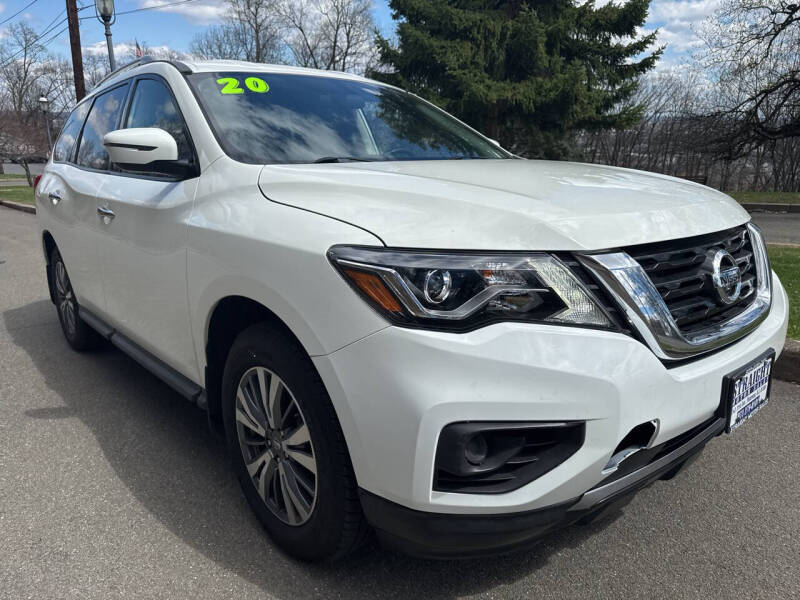 2020 Nissan Pathfinder S