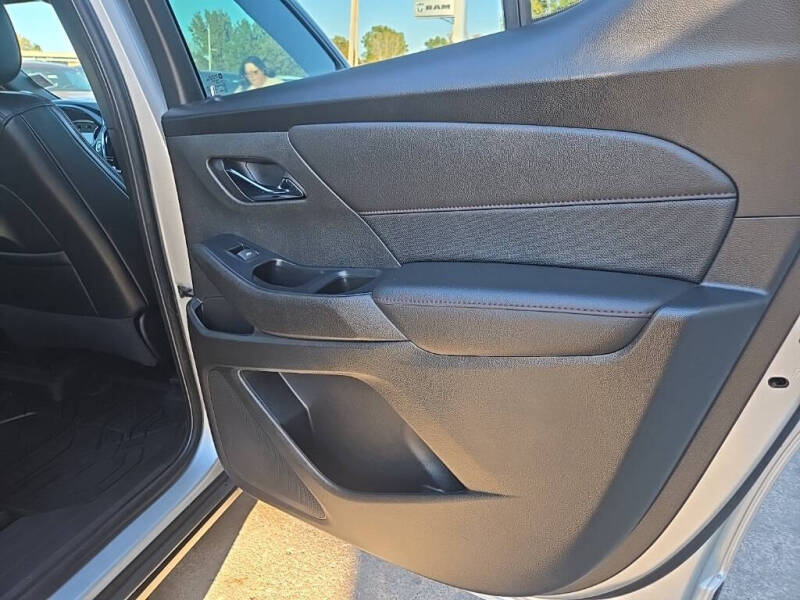 2022 Chevrolet Traverse RS