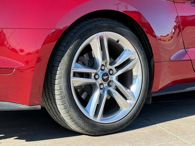 2021 Ford Mustang EcoBoost