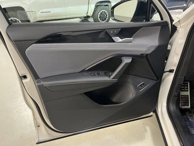 2026 Volkswagen Tiguan SE R-Line Black 4Motion