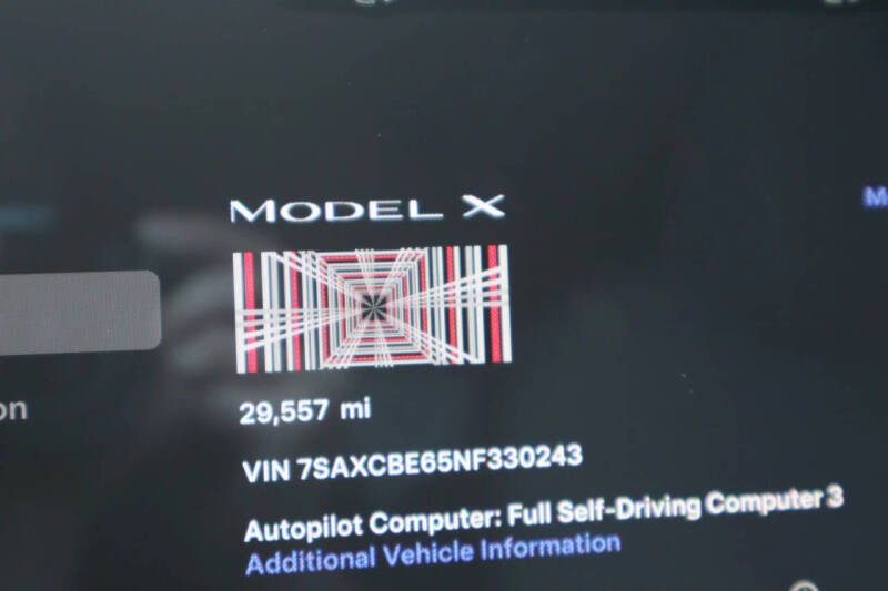 2022 Tesla Model X Plaid