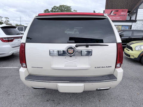 2013 Cadillac Escalade ESV Platinum Edition