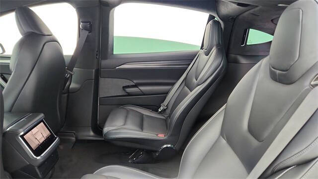 2022 Tesla Model X Plaid