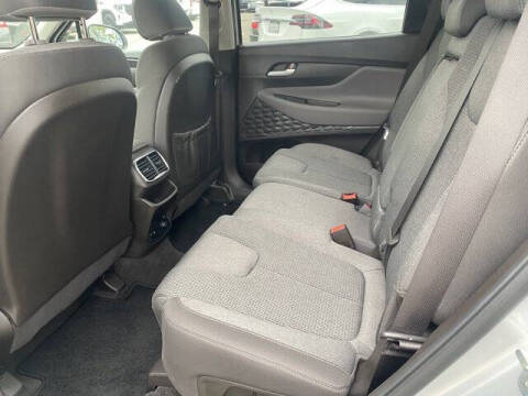 2019 Hyundai Santa Fe SE 2.4L