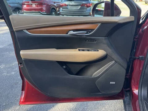 2017 Cadillac XT5 Platinum